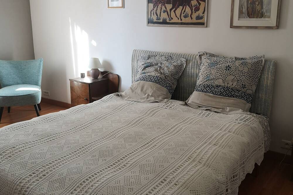 Villa with swimming pool for 8 people, between Uzès and Pont du Gard in Saint-Siffret, Nimes en omgeving