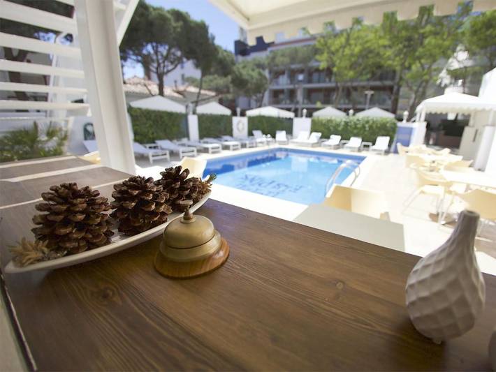 Hôtel pour 2 personnes, avec jardin et piscine, animaux acceptés