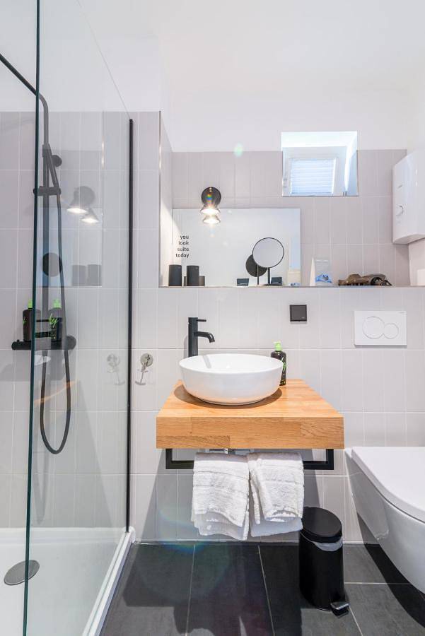 Geheel appartement, Vakantieappartement voor 4 personen met balkon in Wolfsburg, Braunschweig en omgeving