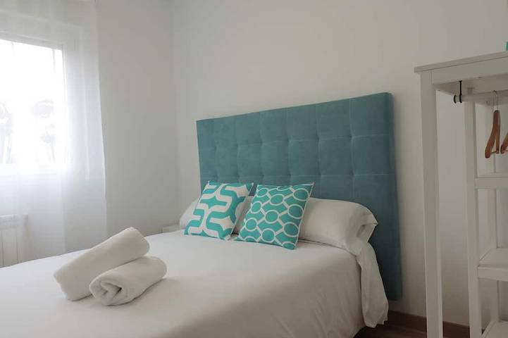 Appartement entier, Apartment In Oviedo With Free Parking, WIFI And Netflix By Delabra Apartments. in Oviedo, Chaîne Cantabrique