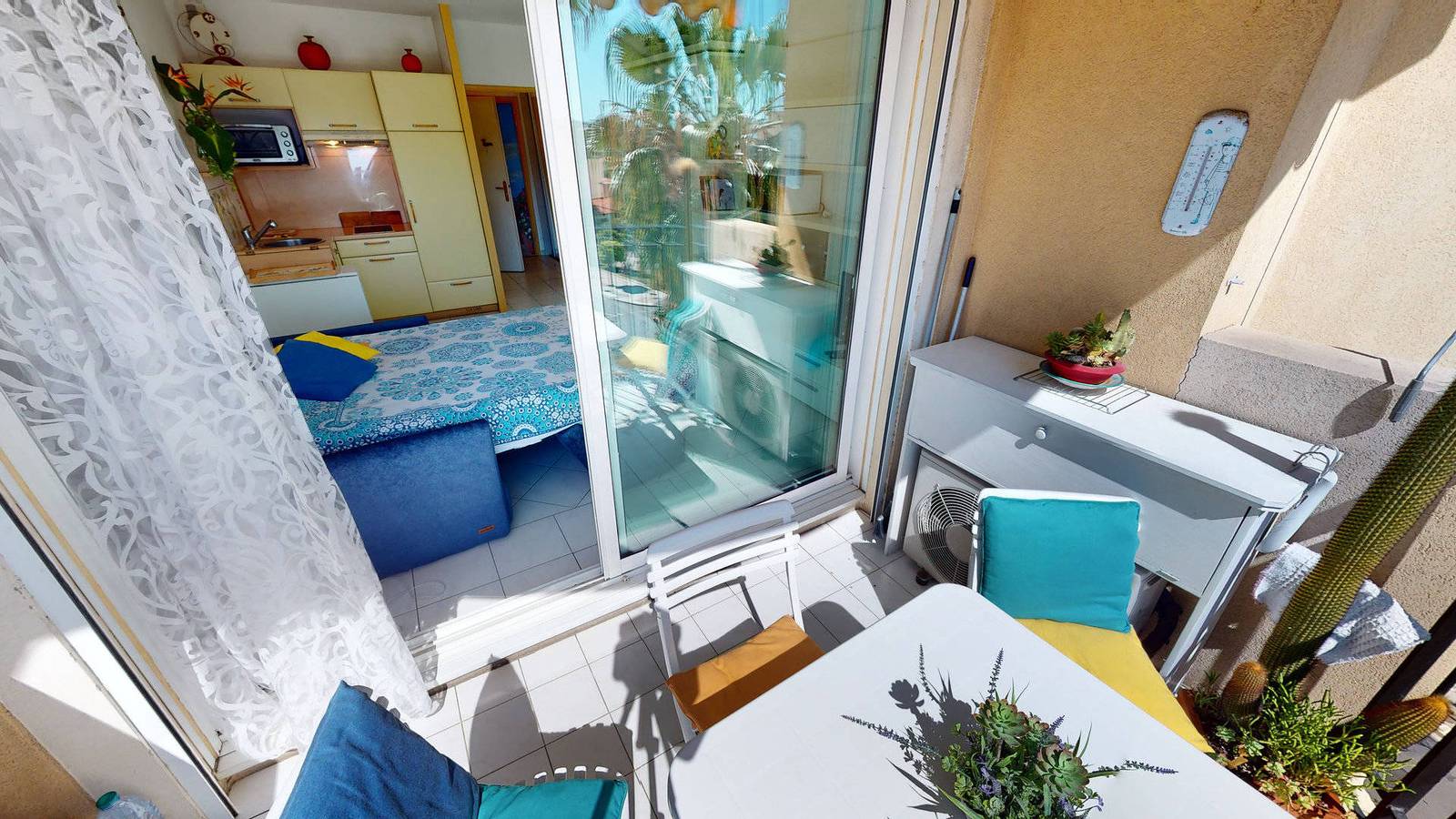 Gehele studio, Studio voor 2 personen met balkon/terras in Menton, Nice en omgeving