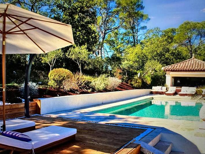Location de vacances pour 8 personnes, avec jardin ainsi que vue et piscine, animaux acceptés à Le Val - 4