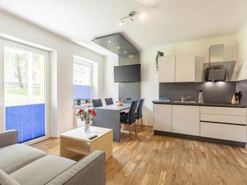 Ferienwohnung für 4 Personen, mit Balkon in Eisenerz