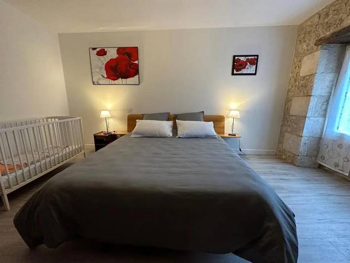 Location de vacances pour 9 personnes, avec terrasse et jardin, animaux acceptés à Saint-Maurice-la-Clouère - 4