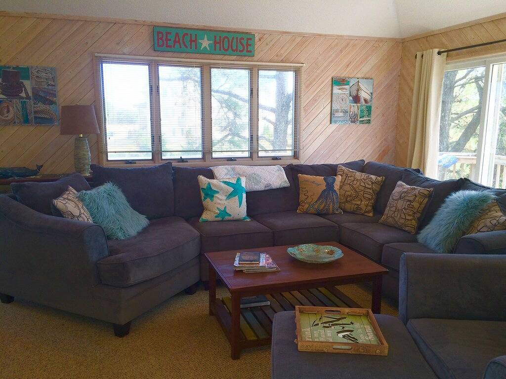 Discounted! May 31-June 7th - Semi sound front, close to beach in Corolla, Currituck County