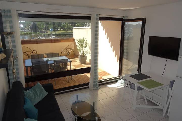 Appartement entier, Studio avec terrasse face au port de Capbreton in Capbreton, Côte d’Argent