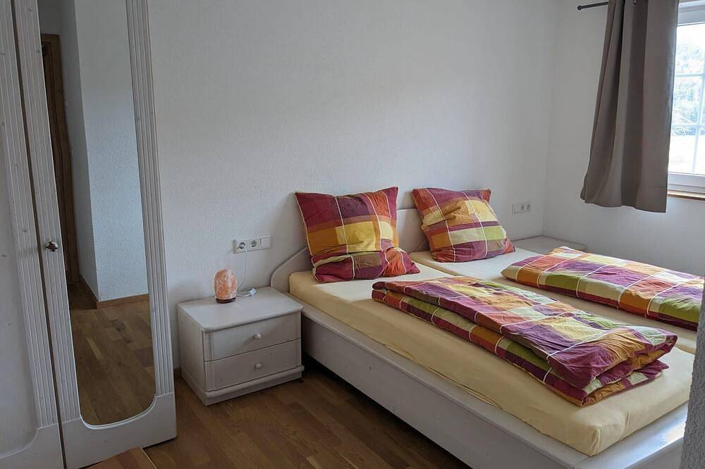 Ganze Wohnung, Ferienwohnung 'Fewo Schwarzwälder Blattert' mit privater Terrasse, Gemeinschaftsgarten und Wlan in Bonndorf, Südschwarzwald