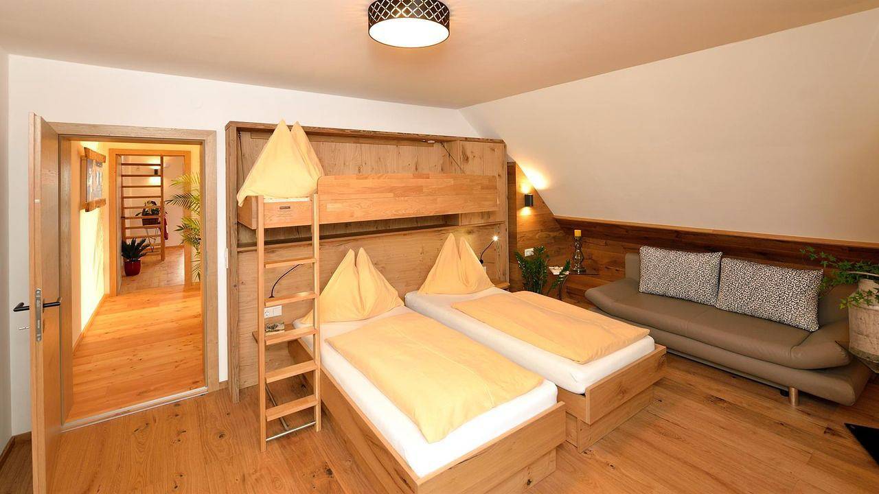 Ganze Ferienwohnung, Ferienwohnung für 5 Personen (48 m²) in Irdning-Donnersbachtal in Irdning, Ennstal