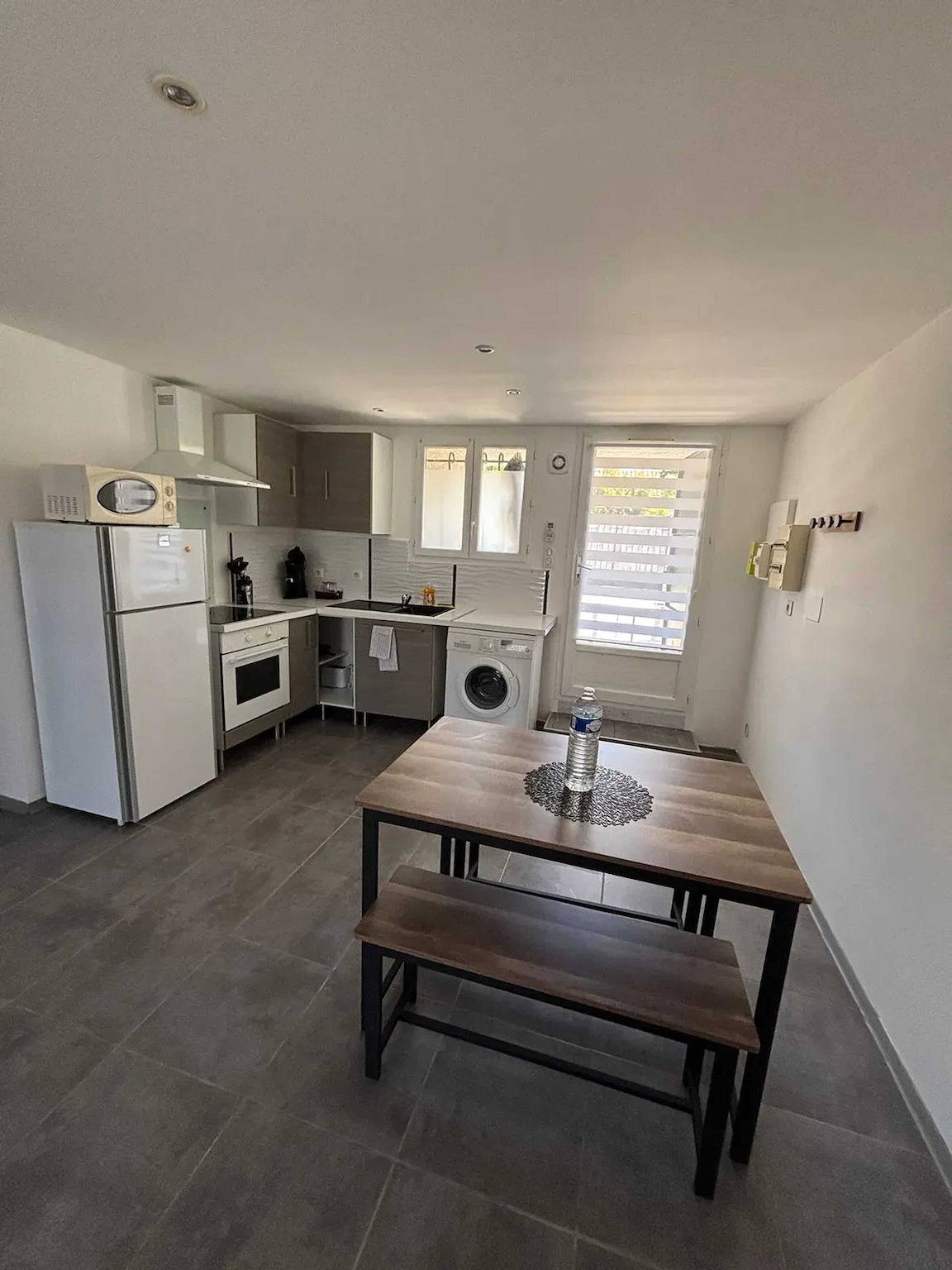 Amplia Villa con piscina privada en Montpellier in Montpellier, Côte d'Améthyste