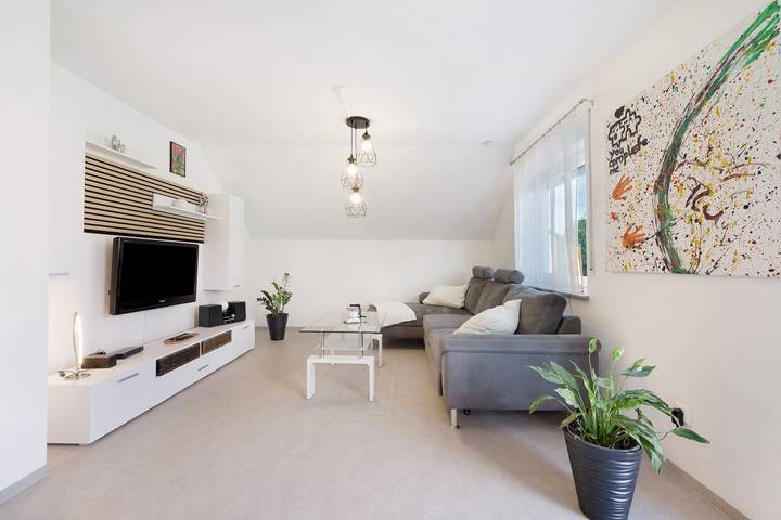 Hel lejlighed, Rosengarten Apartment with Balcony, 3 Dtv Stars & 3 Paw Stars in Mössingen, Neckar-Alb