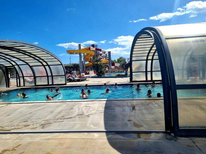 Camping pour 6 personnes, avec piscine ainsi que jacuzzi et jardin, animaux acceptés à Torreilles - 3