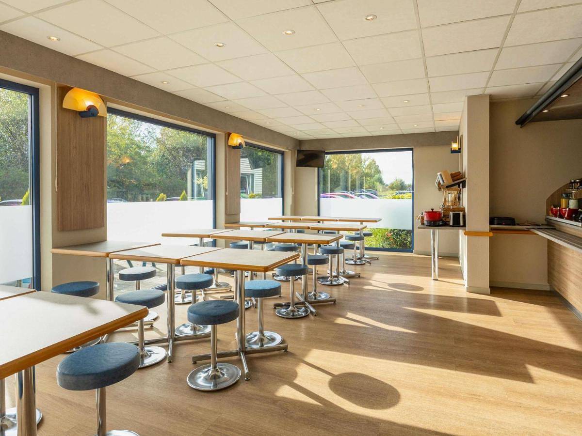Ibis Budget Charleroi Airport in Fleurus, Hainaut