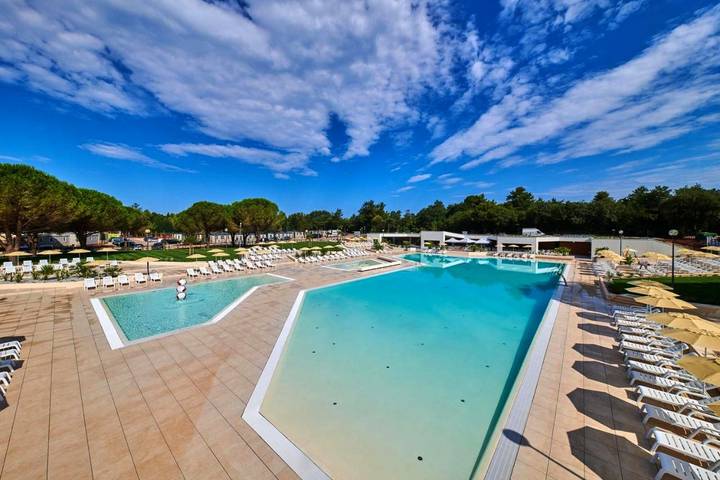 Ferienpark für 6 Personen, mit Pool und Garten in Umag - 2