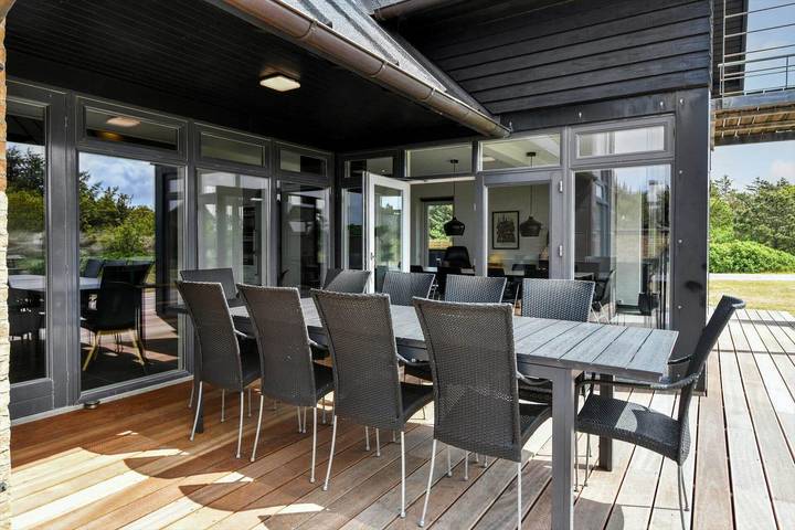 Ferienhaus mit Meerblick für 12 Personen, mit Whirlpool und Sauna sowie Terrasse und Pool in Blavand - 2