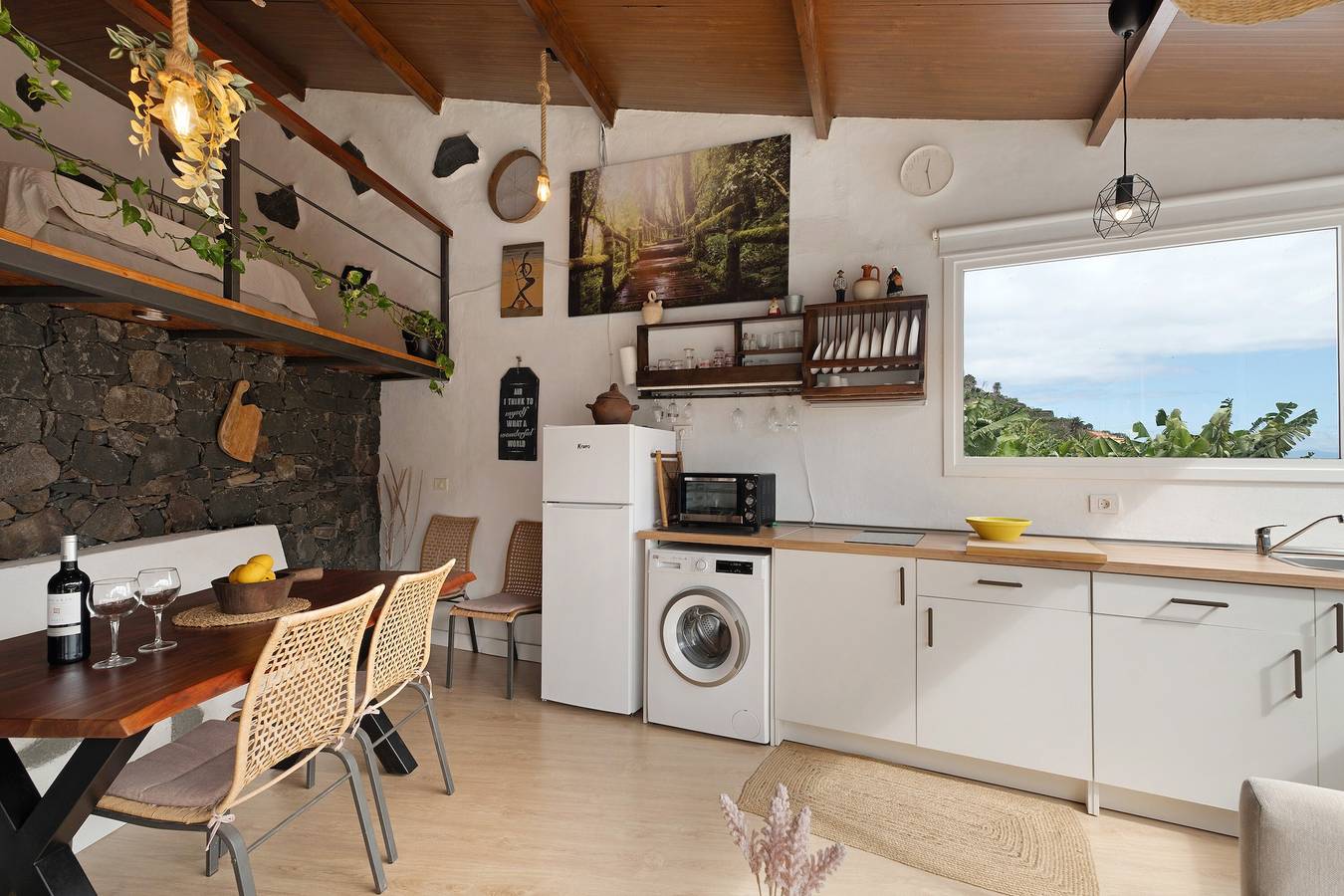 Casa de vacaciones "Tajaraste 2" con vistas al mar y a la montaña, terrazas privadas y Wi-Fi in El Tabaibal, Hermigua