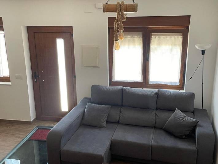 Apartamento para 6 personas, con Balcón y Vistas en La Moraña