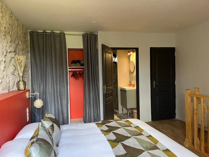 Chambre d’hôte pour 2 personnes, avec terrasse ainsi que jardin et vue à Nazelles-Négron - 2