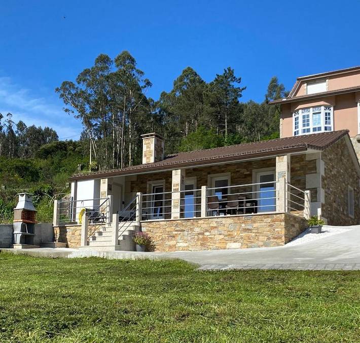 Apartamento para 4 personas, con Terraza además de Jardín y Vistas en Cee