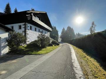 Ferienwohnung für 4 Personen, mit Ausblick und Garten in Neureichenau