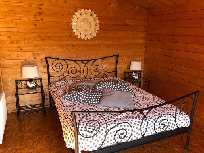 Gîte pour 2 personnes, avec vue ainsi que jardin et piscine à Aouste-sur-Sye - 2