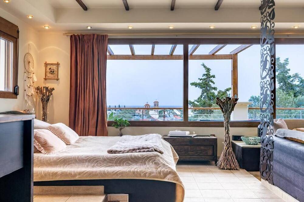 Ganze Wohnung, Colonial View Luxury Apartment with large sunny balcony in Faliraki, Rhodos