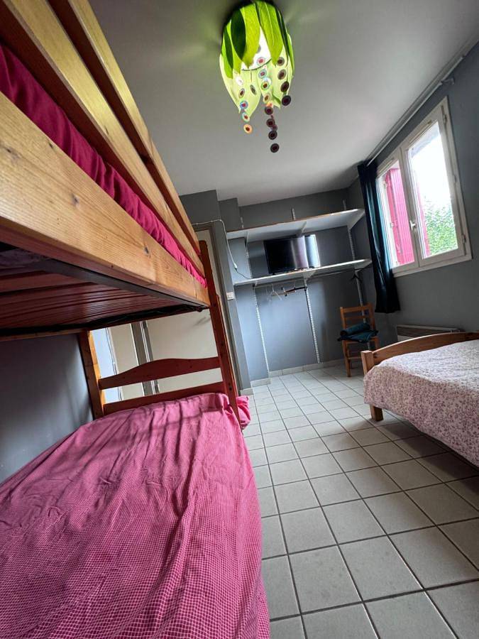 Double Room with Private Bathroom in Châteauneuf-de-Chabre, Val-Buëch-Méouge