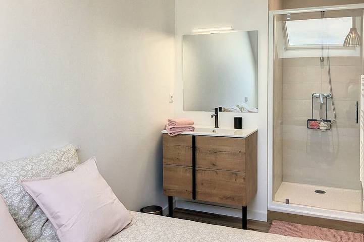 Location de vacances pour 6 personnes, avec jardin à La Fresnais - 3