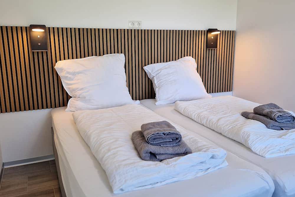 Ganze Wohnung, Neubau Stadtvilla Ebbe 14P mit Sauna an der Küste in Schülp, Eider-Treene-Sorge