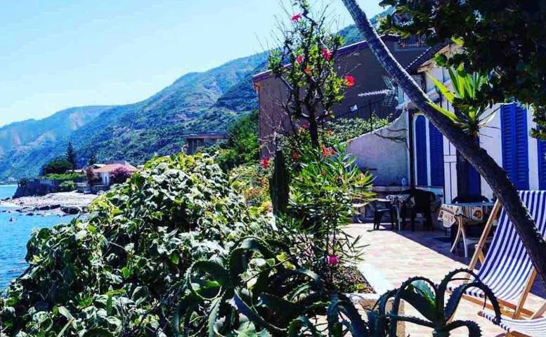 Location de vacances pour 4 personnes, avec jardin et vue, animaux acceptés à Scilla - 4