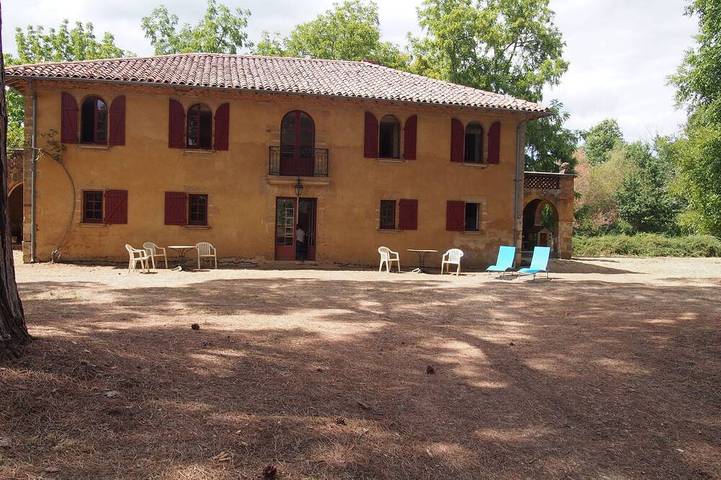 Gîte pour 11 personnes, avec jardin - 1