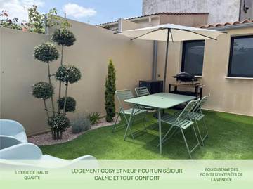Location de vacances pour 4 personnes, avec terrasse à Nesmy