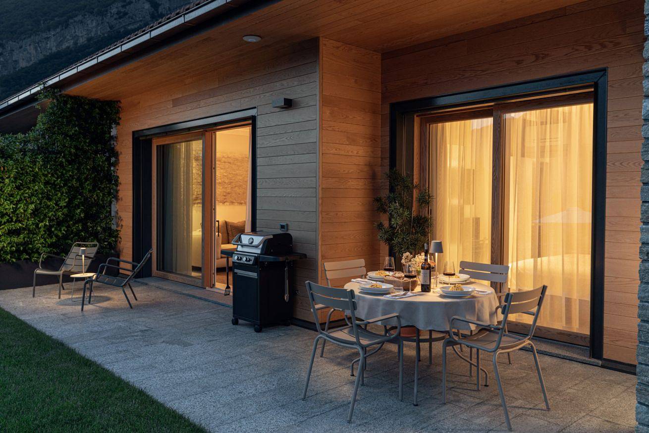 Appartement entier, Appartement spacieux à 2 km de la plage - Au bord de la piscine, avec Wi-Fi et cuisine in Tremezzo, Région de Tremezzina