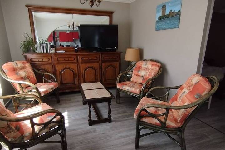 Ferienhaus für 4 Personen, mit Terrasse und Garten