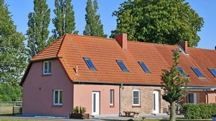 Ferienwohnung für 5 Personen, mit Garten in Schaprode