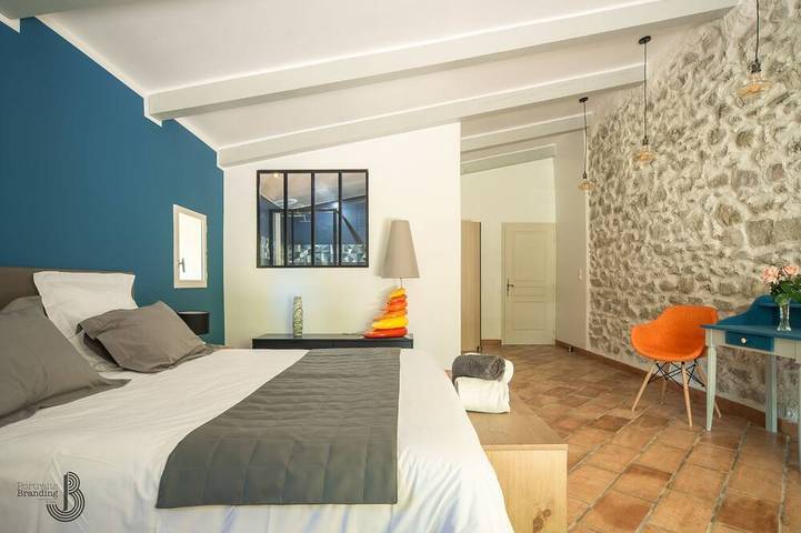 Gîte pour 14 personnes, avec piscine et jardin à Roynac - 2