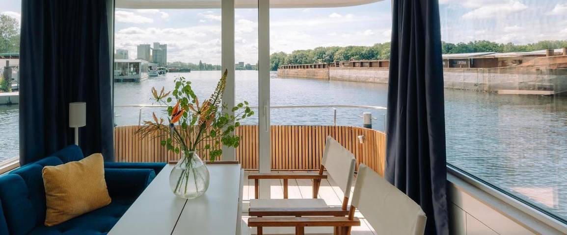 Ferienwohnung für 3 Personen, mit Terrasse und Seeblick sowie Ausblick in Berlin - 2