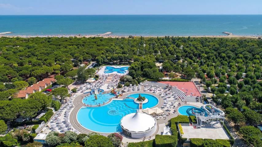 Camping für 5 Personen, mit Terrasse in Lido di Jesolo