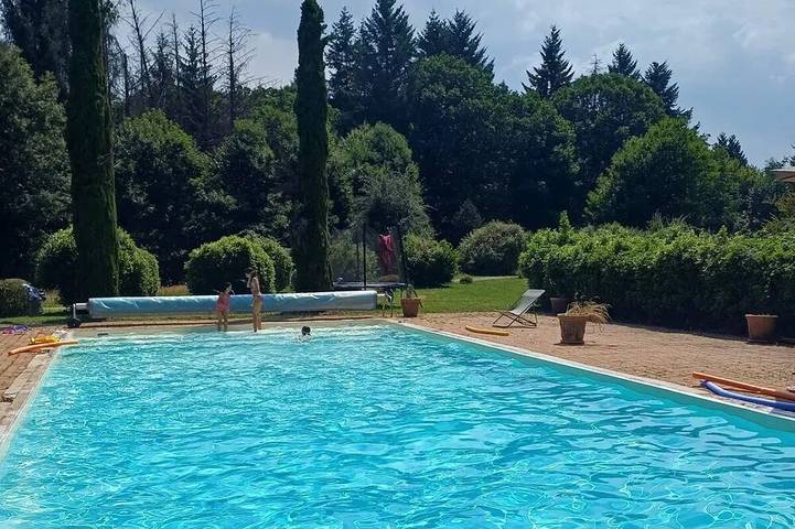Location de vacances pour 6 personnes, avec jardin à Nexon - 4