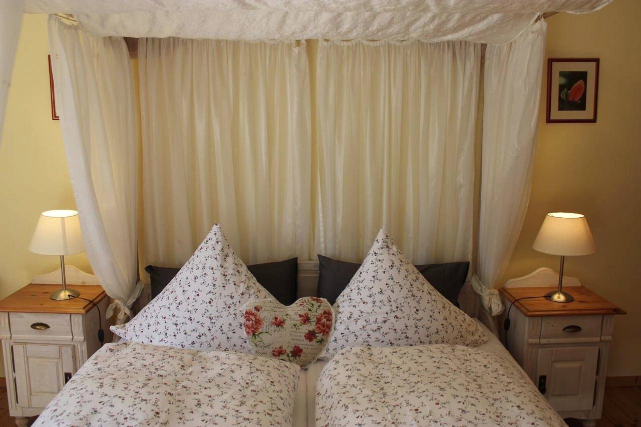 Ganze Wohnung, Ferienwohnung zur Burg Eltz in Burg Eltz, Wierschem