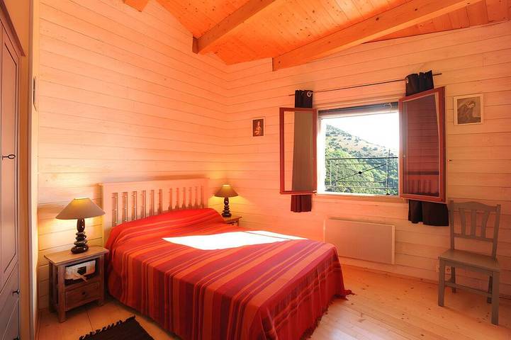 Location de vacances pour 6 personnes, avec jardin et balcon à Jujols - 4