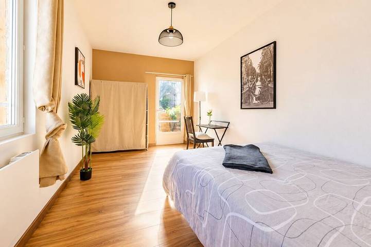 Appartement entier, F2 hyper centre avec balcon in Montluçon, Région de Montluçon