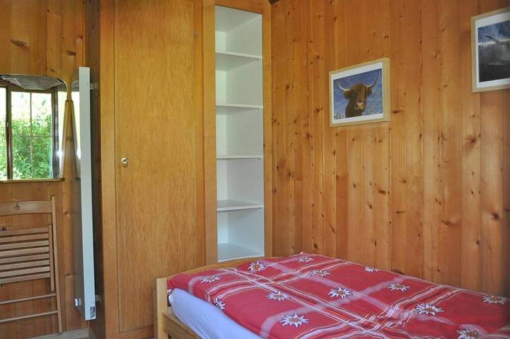 Appartement entier, Andrea Appartement/Fewo, Dusche oder Bad, Wc, 3 Schlafräume 4-Zimmerhaus in Lenk im Simmental, Lenk