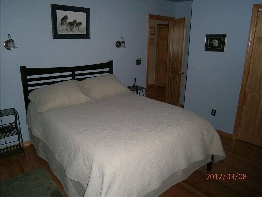 Minuten Vom Parks Hwy W / Wifi Erleben Sie Ak 27 Acres Riverfront Willow Creek Inn in Matanuska-Susitna