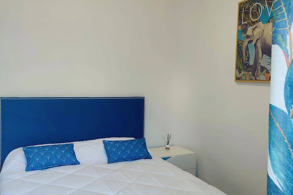 Cozy, bright, terrace-solarium, rustic living room. Very close to Madrid... in Villarejo de Salvanés, La Alcarria