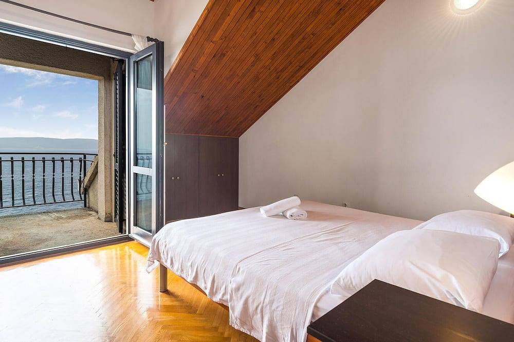 Prachtig huis met 4 slaapkamers in. in Pisak, Split-Dalmatië