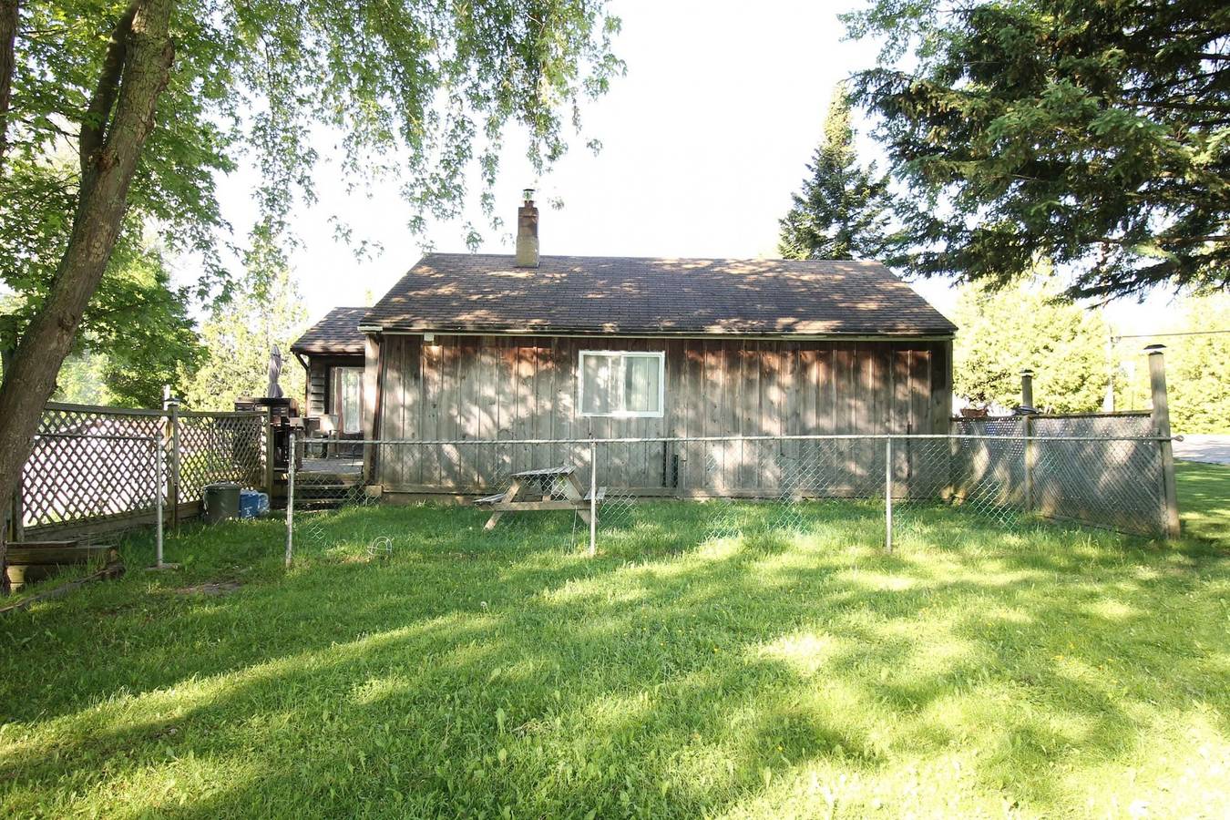 3 bdrm country cottage - Main house - Rosewood cottages in Lake Huron ON