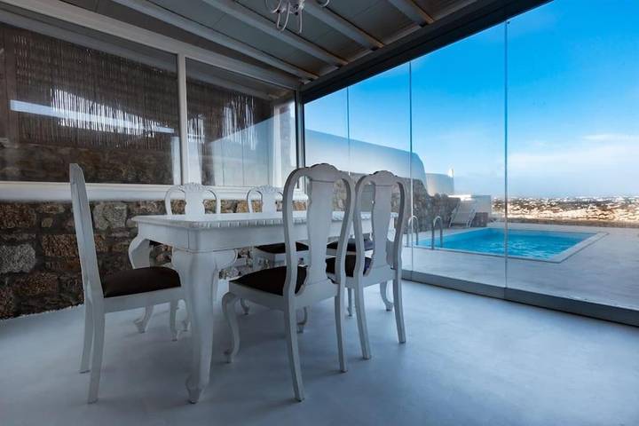 Casa vacanza per 12 persone, con piscina e terrazza nonché panorama, con animali domestici - 1