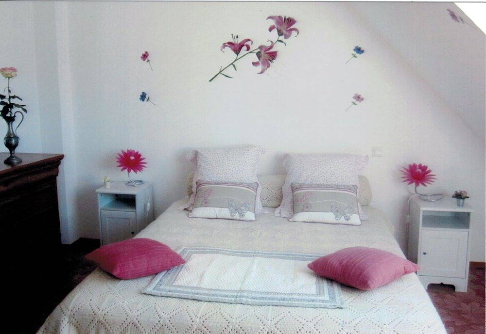 Résidence du Manoir - Chambre in Jullouville, Côte de la Déroute