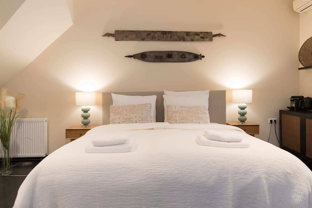 Six Boutique Hotel - Room with Bathtub and Sauna in Haarlem, Mer du Nord Pays-Bas