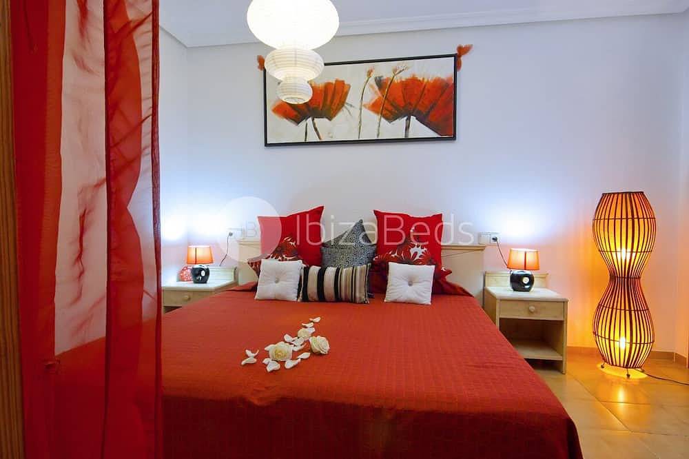 Villa Ruly Fantastische Lage auf Ibiza mit großem Pool und sehr ruhigem Grundstück in Sant Jordi de ses Salines, Sant Josep de sa Talaia